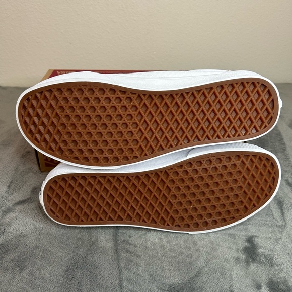 Vans Old Skool Vans Club White/Navy Women Size 10, Men Size 8.5 - Picture 9 of 12